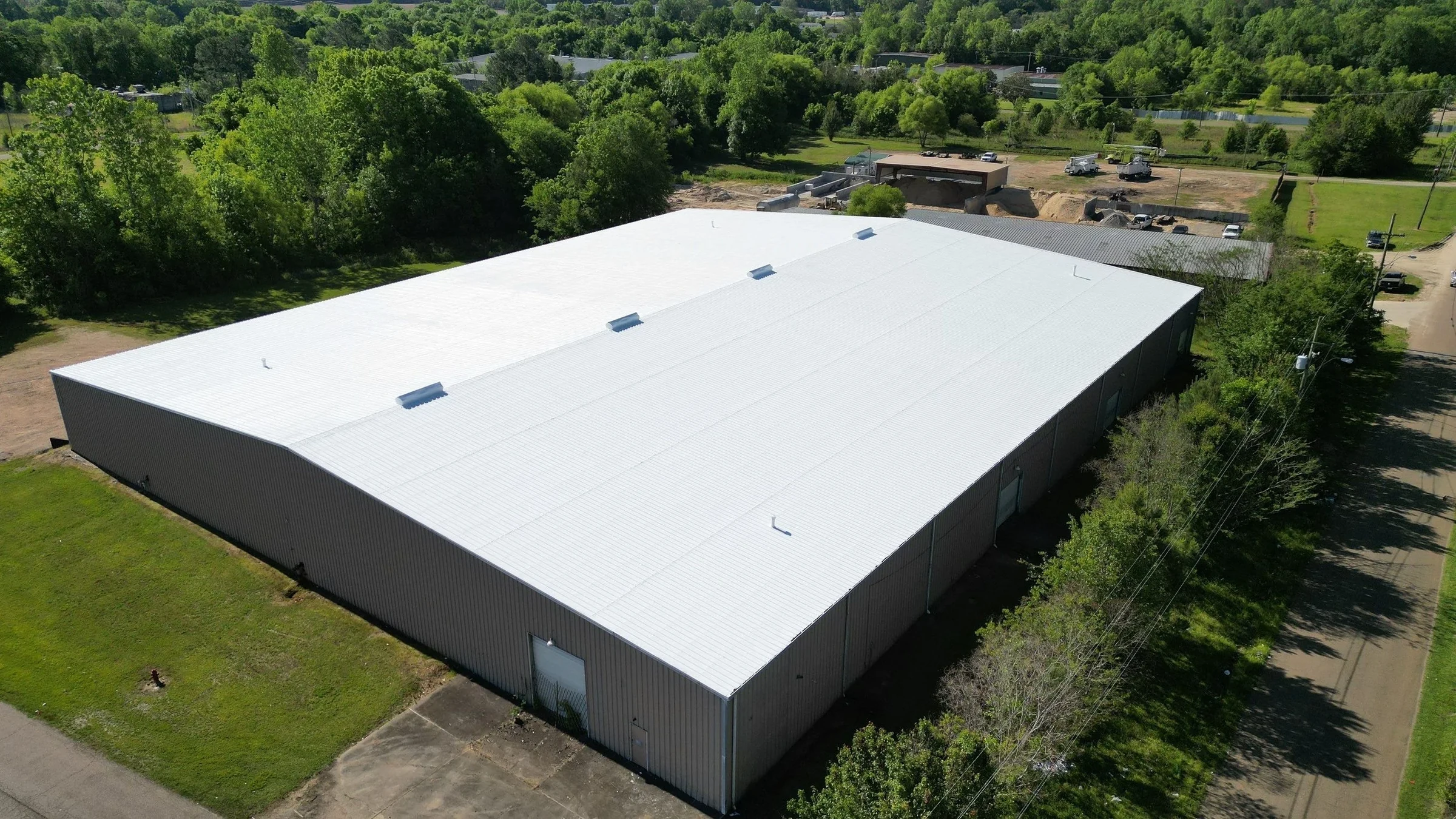 Commercial roofing manufacturers in Aurora